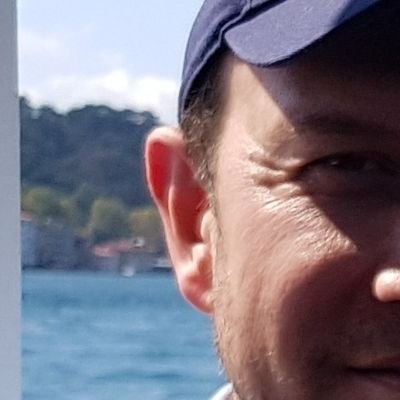 Eşref ✖'s profile picture