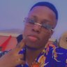 Profilbild von Adeola