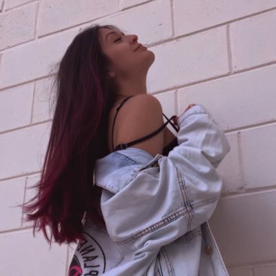 luciane 🦅's profile picture