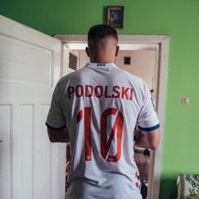 Lukas-Podolski.com's profile picture