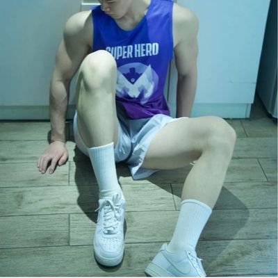 likegoodboys's profile picture