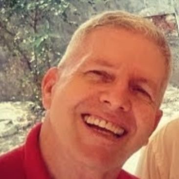 deciorangel's profile picture