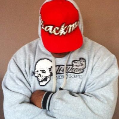 famous14u's profile picture