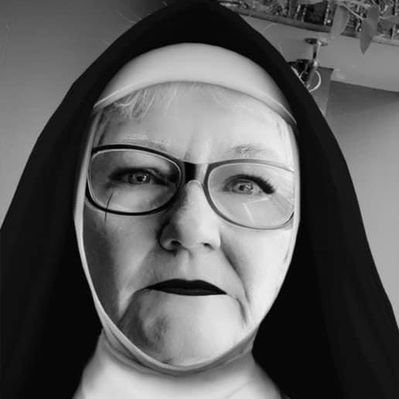 Sister Barbara Rheen 🦩's profile picture