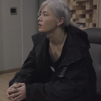 ยูตะเซ็มไปหล่อมาก 🍒 유타's profile picture