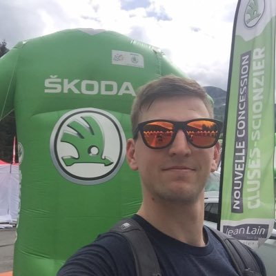reardupeloton's profile picture