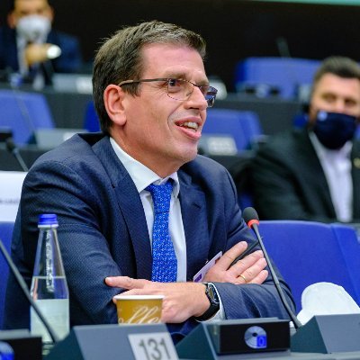 DimKairidis's profile picture