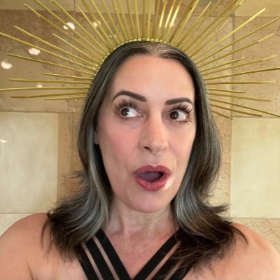 paget brewster's profile picture