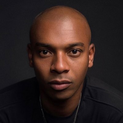Fernandinho's profile picture