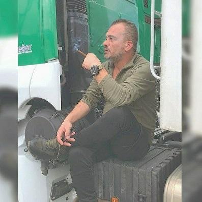 İzzet Vatansever's profile picture