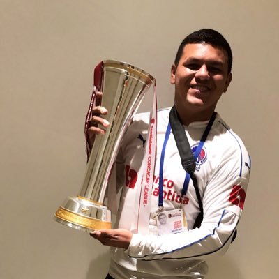 César Godoy's profile picture