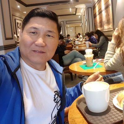 Эрдэнэ's profile picture