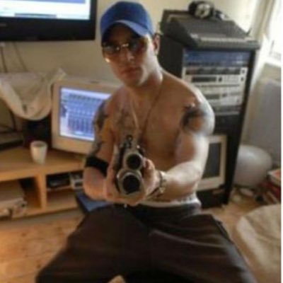 levi's profile picture