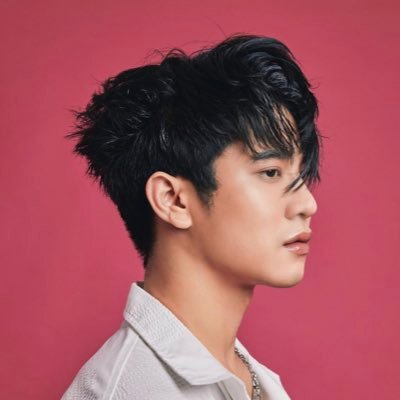 euroyotsawat's profile picture