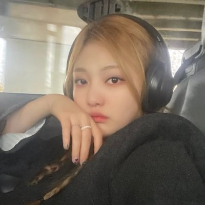 veIvetvamp's profile picture