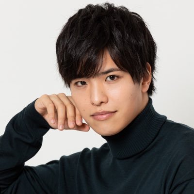 石谷春貴's profile picture