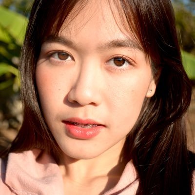 Wi Rujira (นุ้งวิรีวิวเว่อร์)'s profile picture