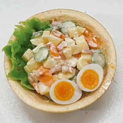 【公式】レインボー (樹脂粘土ミニチュア他ガチャ商品メーカー)'s profile picture