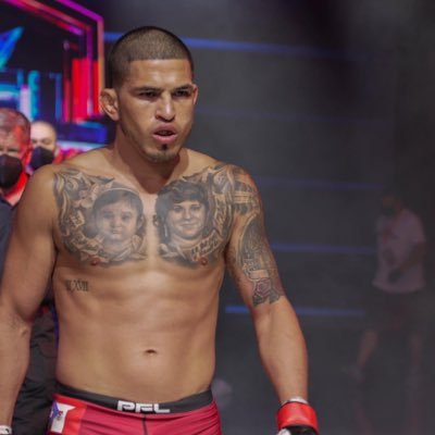 Showtimepettis's profile picture