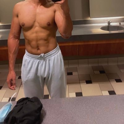 distraxxtion's profile picture