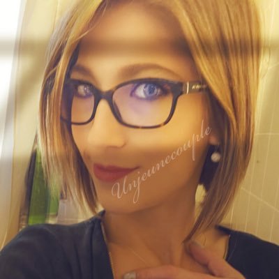 unjeunecouple's profile picture