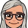 Profilbild von Angie 😀 #LeavetheKidsAlone