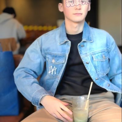 reun72115009's profile picture