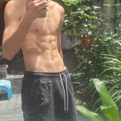 你隔壁邻居's profile picture