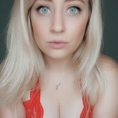 lottielushloves's profile picture