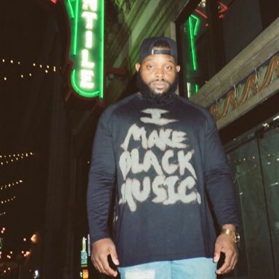 WADEiguess's profile picture