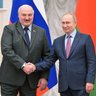 CombOversStandWithPutin profil fotoğrafı