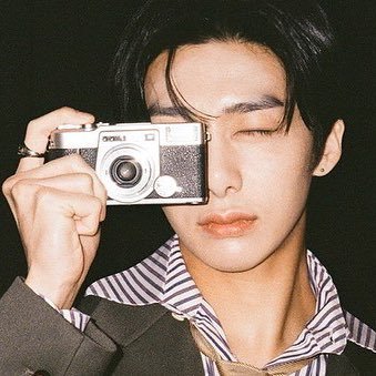 좋아하는 형원이ෆ's profile picture