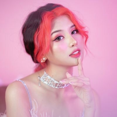 charechii's profile picture