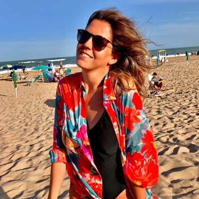 LuciaSantaMaria's profile picture