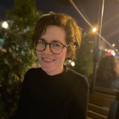 sarahlazare's profile picture