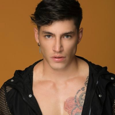 Robbie Mora's profile picture