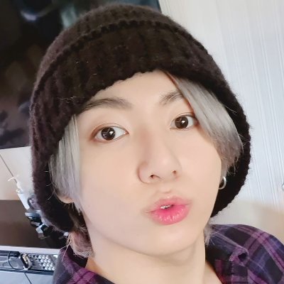 jungkook vids 🎥 (slow)'s profile picture