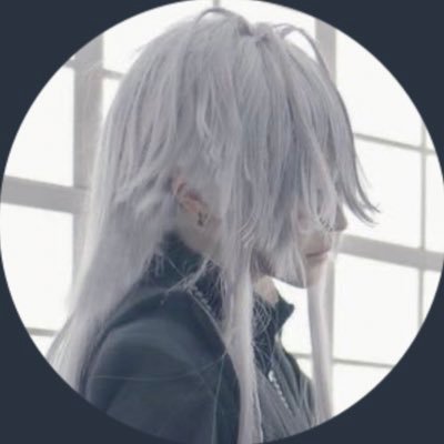 餅月's profile picture