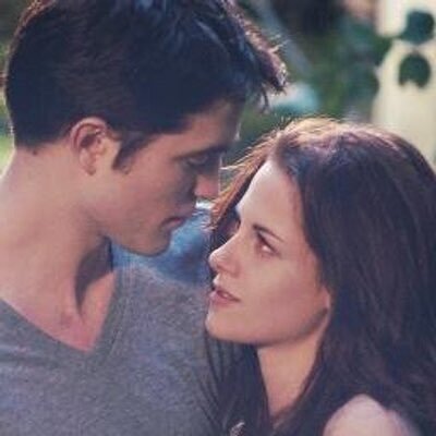 THE TWILIGHT SAGA 🍎's profile picture