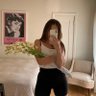 L.'s profile picture