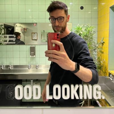 allymccrae's profile picture