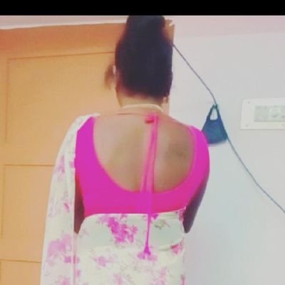 tamil selvi1⃣8⃣'s profile picture