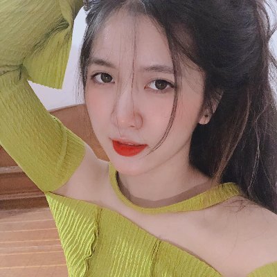 Diệp Lê's profile picture