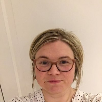 julia's profile picture