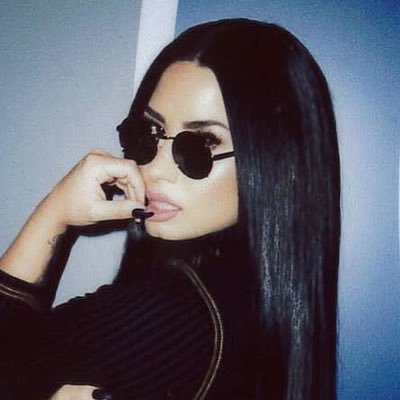 demiweknd's profile picture