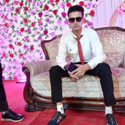 Shumail_Mukhiya's profile picture