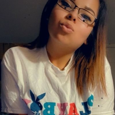 Therealqueenbee's profile picture