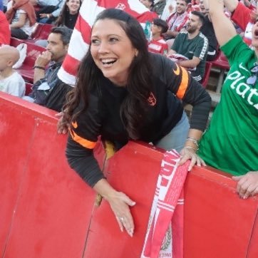 Estefa Mercado's profile picture