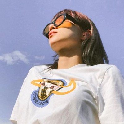 bada lee's profile picture