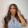 Profilbild von Nina Parker